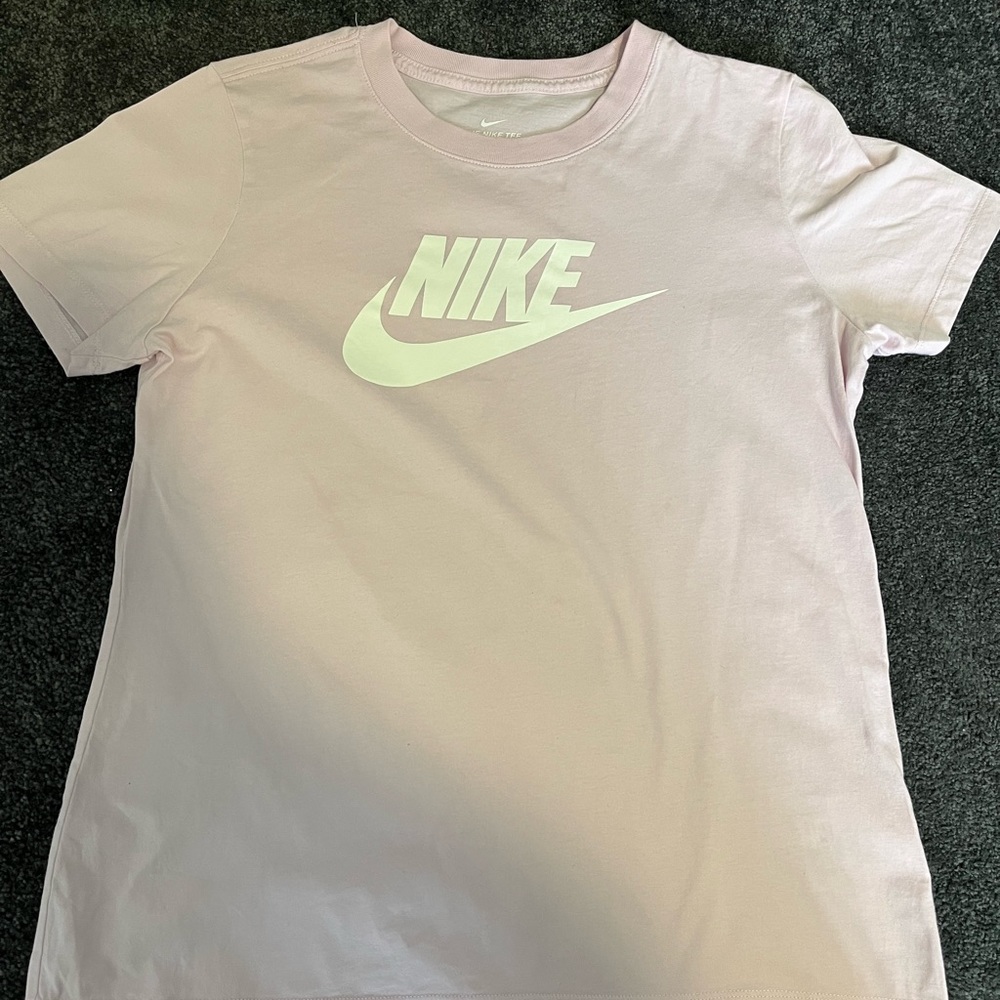 Nike Woman’s Tee - Worn 2/3 times
